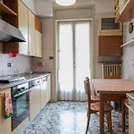 Gerry's House דירה